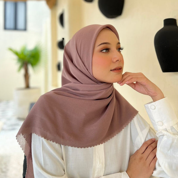 AIRA SCARF MOCCA